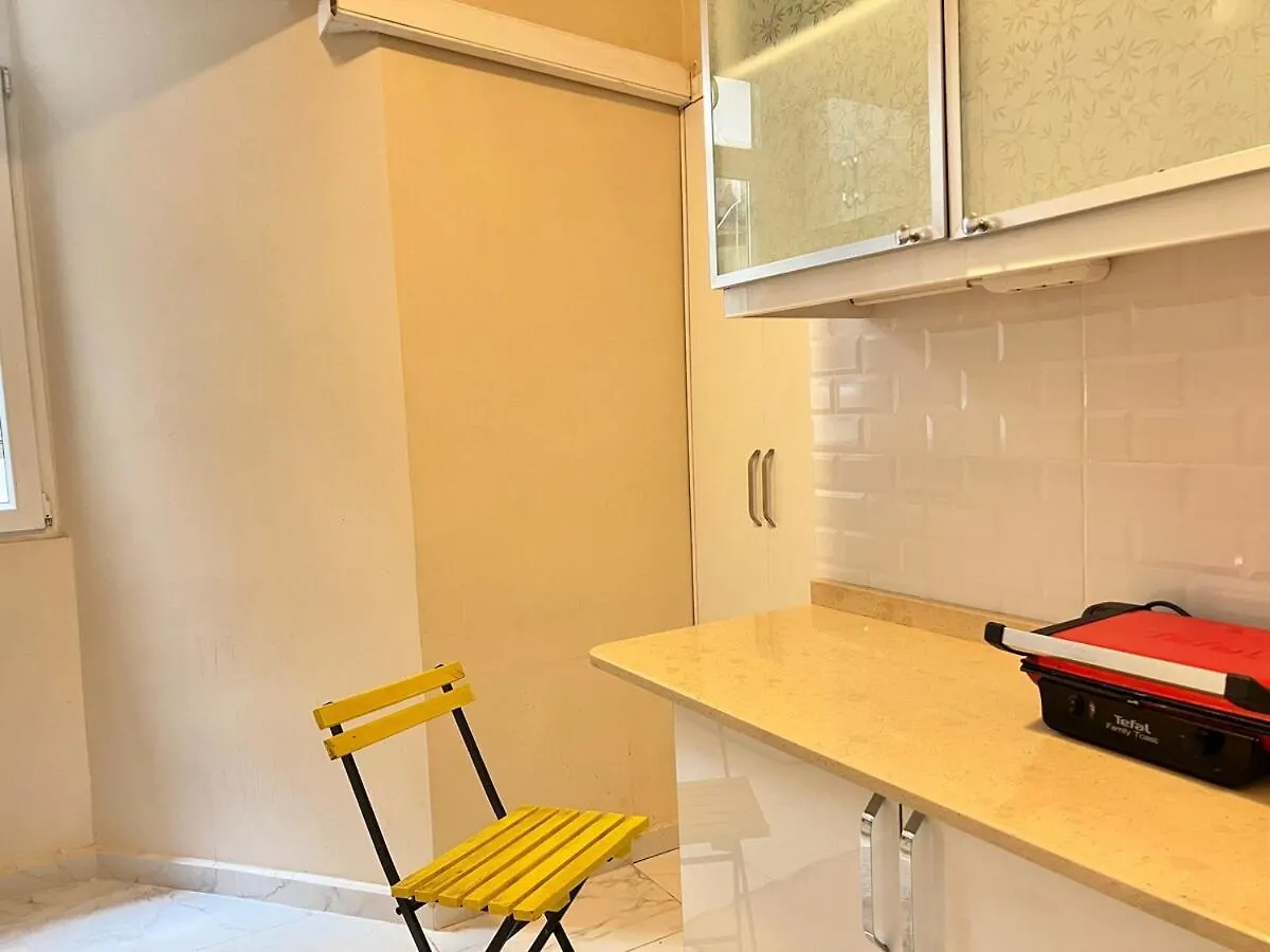 Two Flats With 6Br, 4Ba Appartement Istanboel 0*,  Turkije