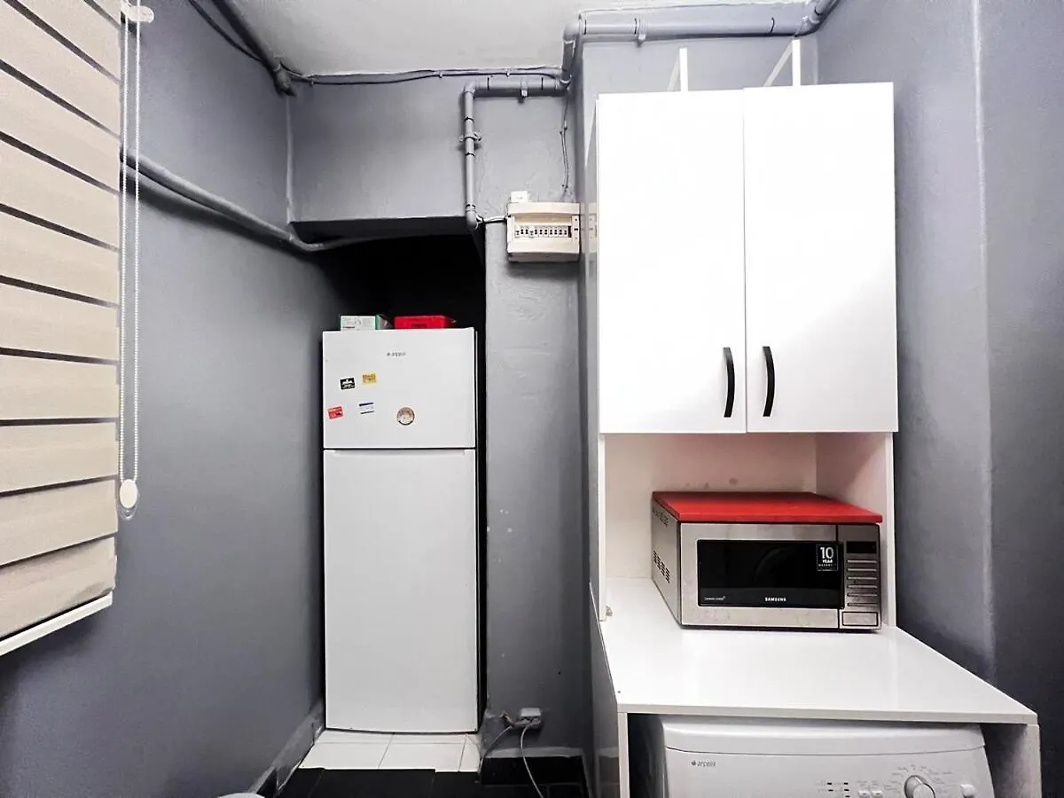 Two Flats With 6Br, 4Ba Appartement Istanboel