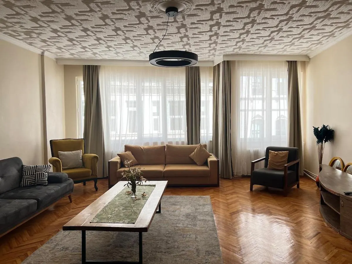 Апартаменты Two Flats With 6Br, 4Ba Стамбул